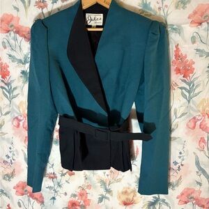 Vintage Jules Women's Teal and Black Blazer